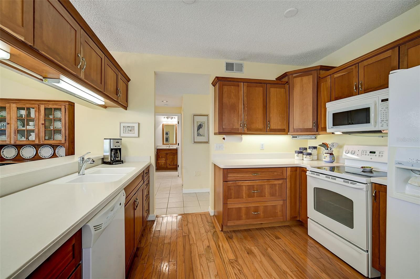 FAIRWAY TRACE - Residential