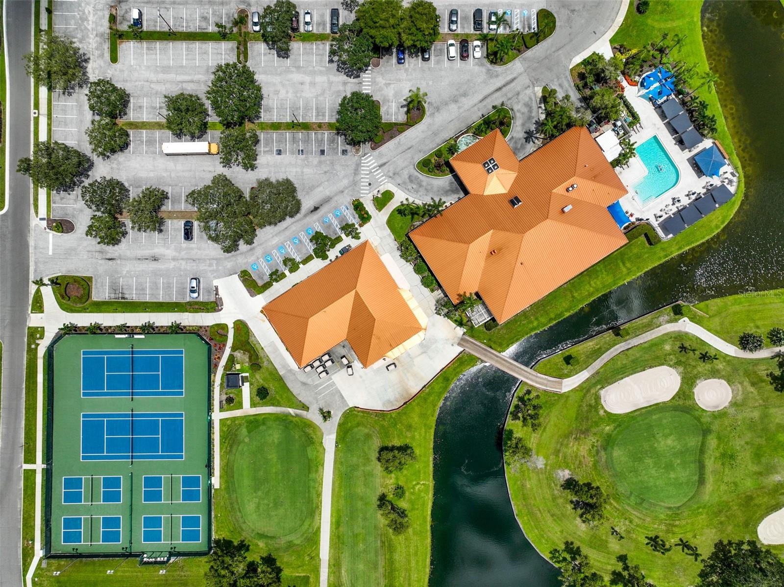 FAIRWAY TRACE - Residential