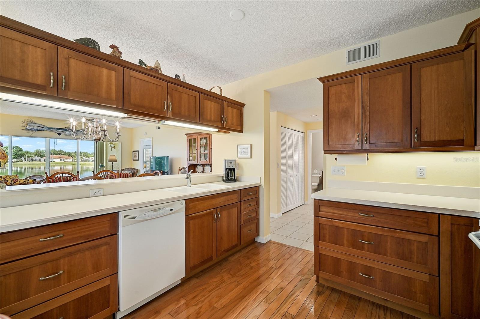 FAIRWAY TRACE - Residential