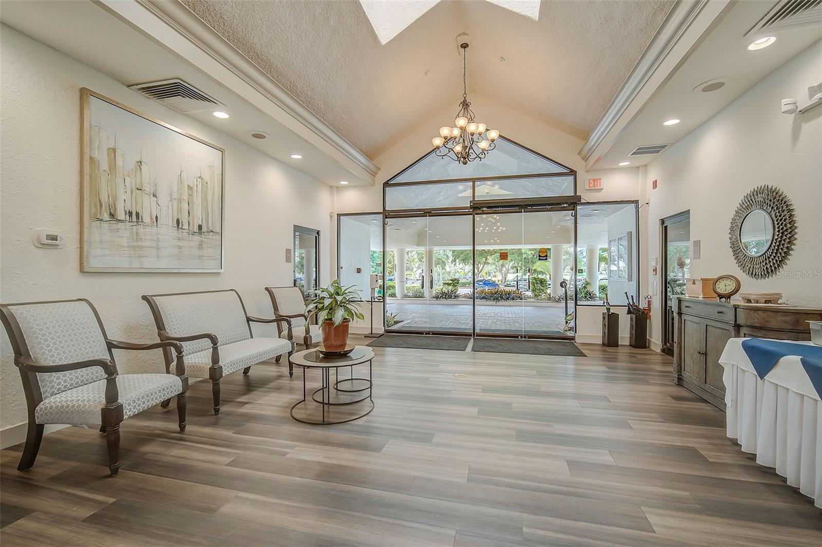 FAIRWAY TRACE - Residential