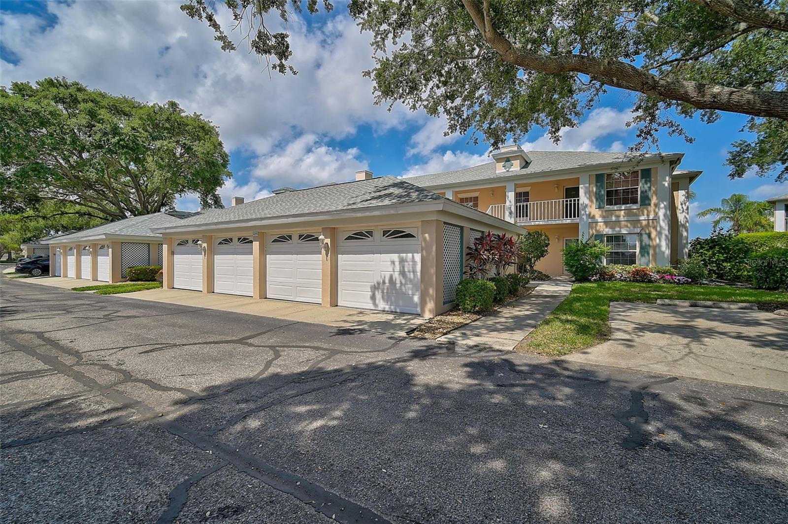 4215 CADDIE DRIVE E 101