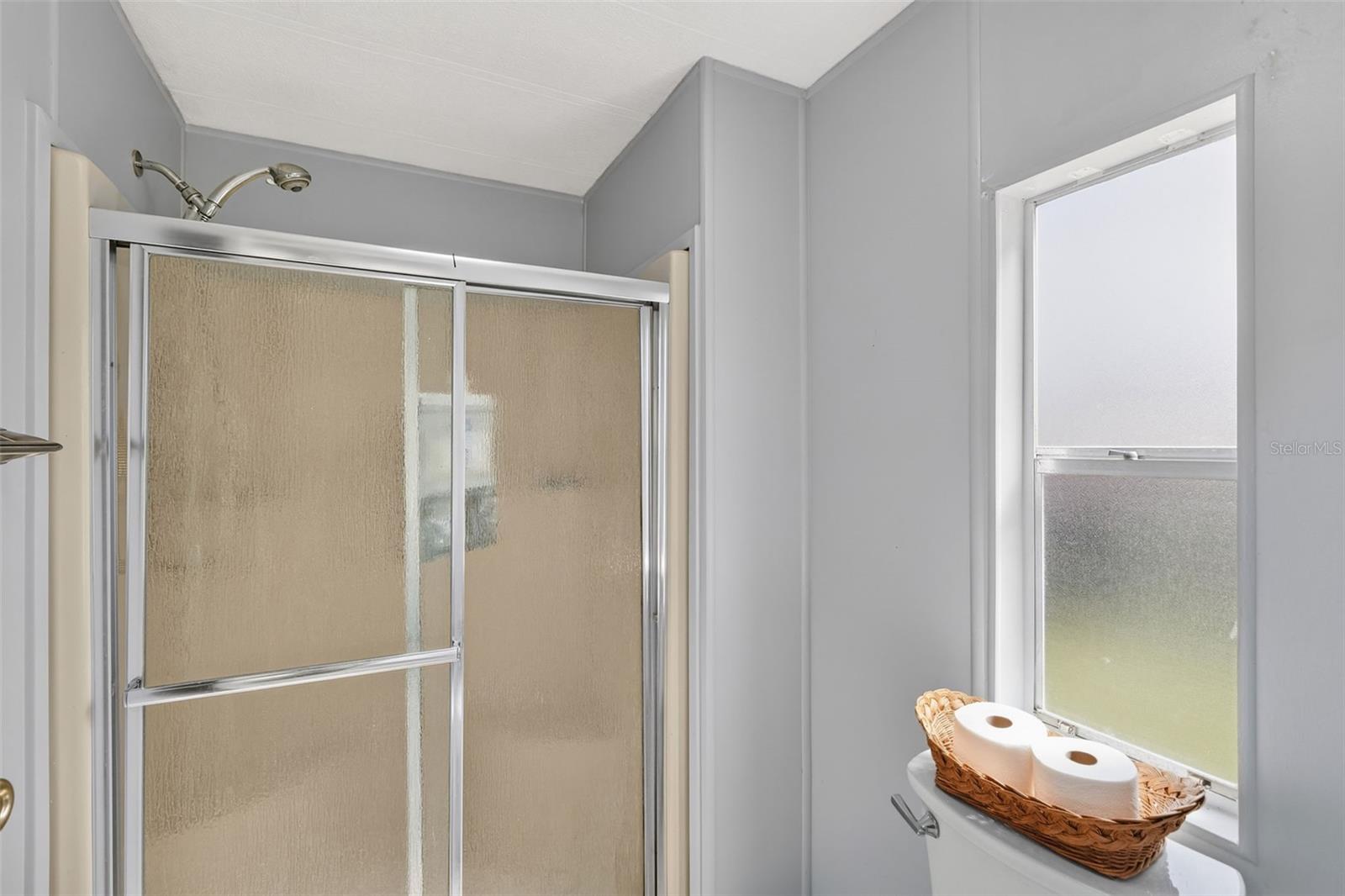 LA CASA MHP CO-OP - Residential