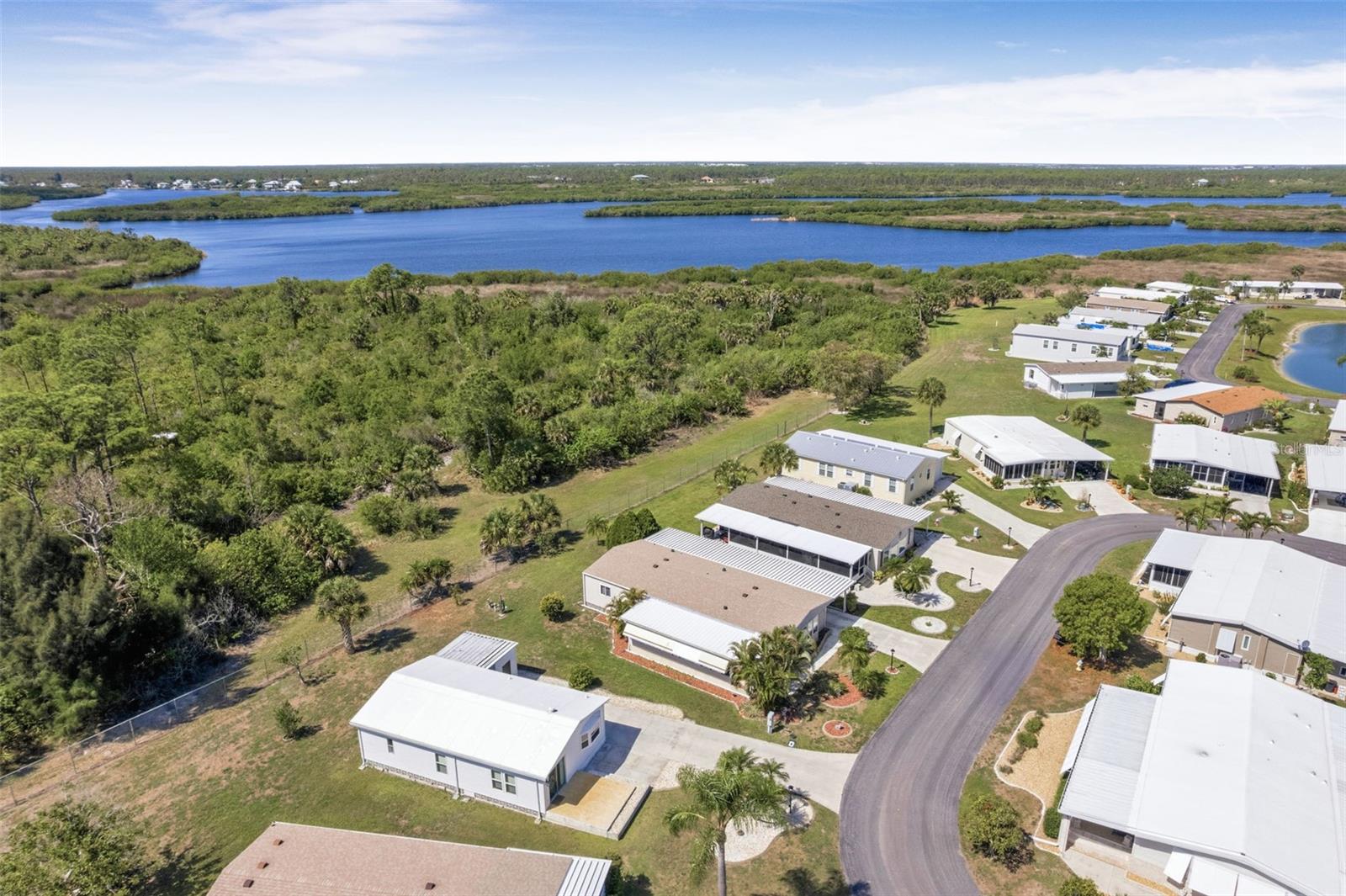 LA CASA MHP CO-OP - Residential