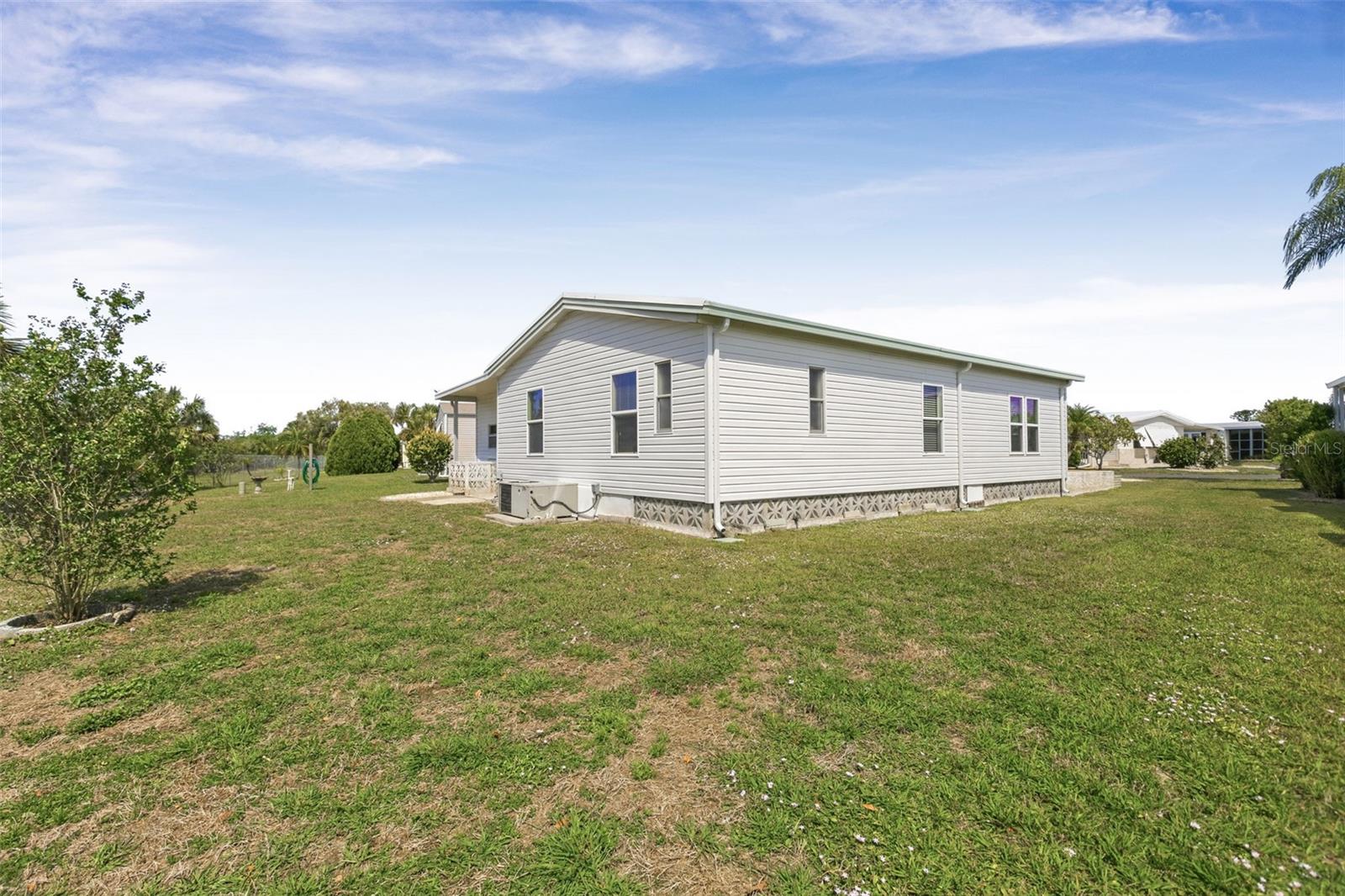 LA CASA MHP CO-OP - Residential