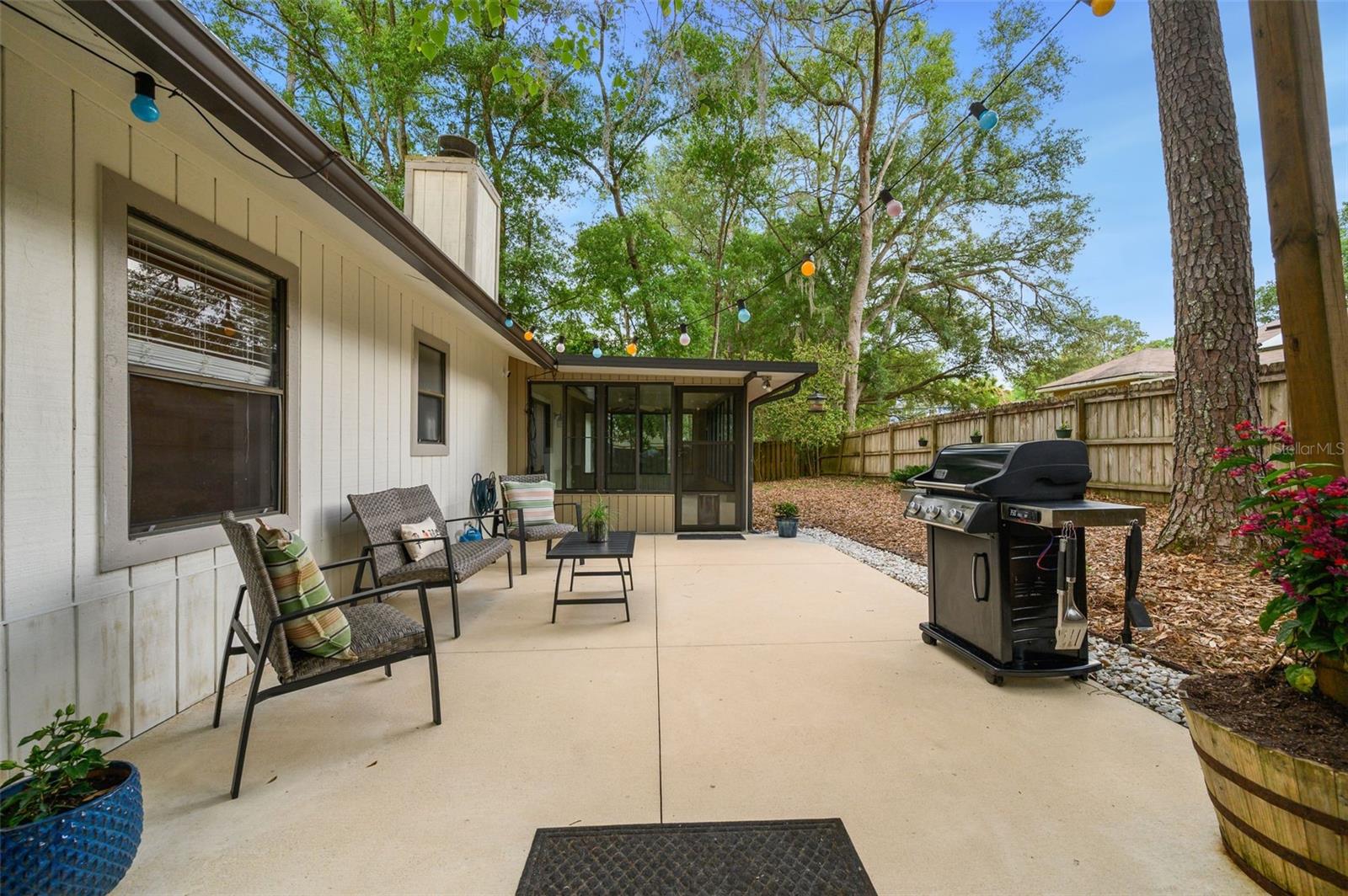 PINE BREEZE - Residential