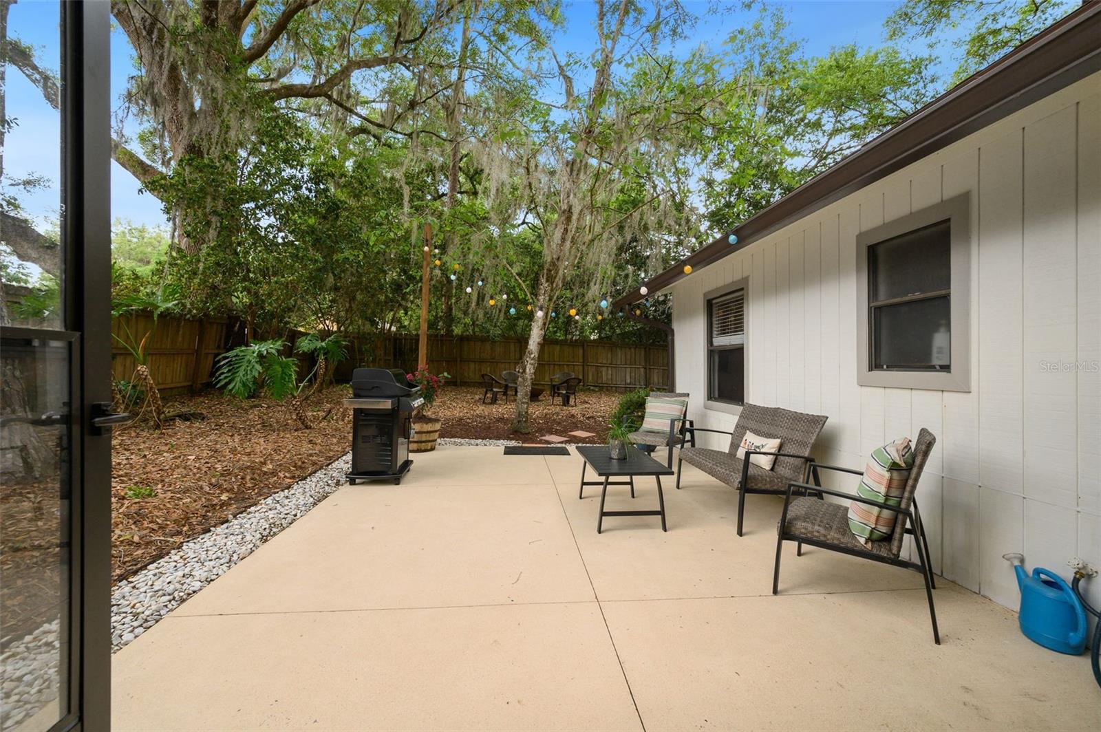 PINE BREEZE - Residential