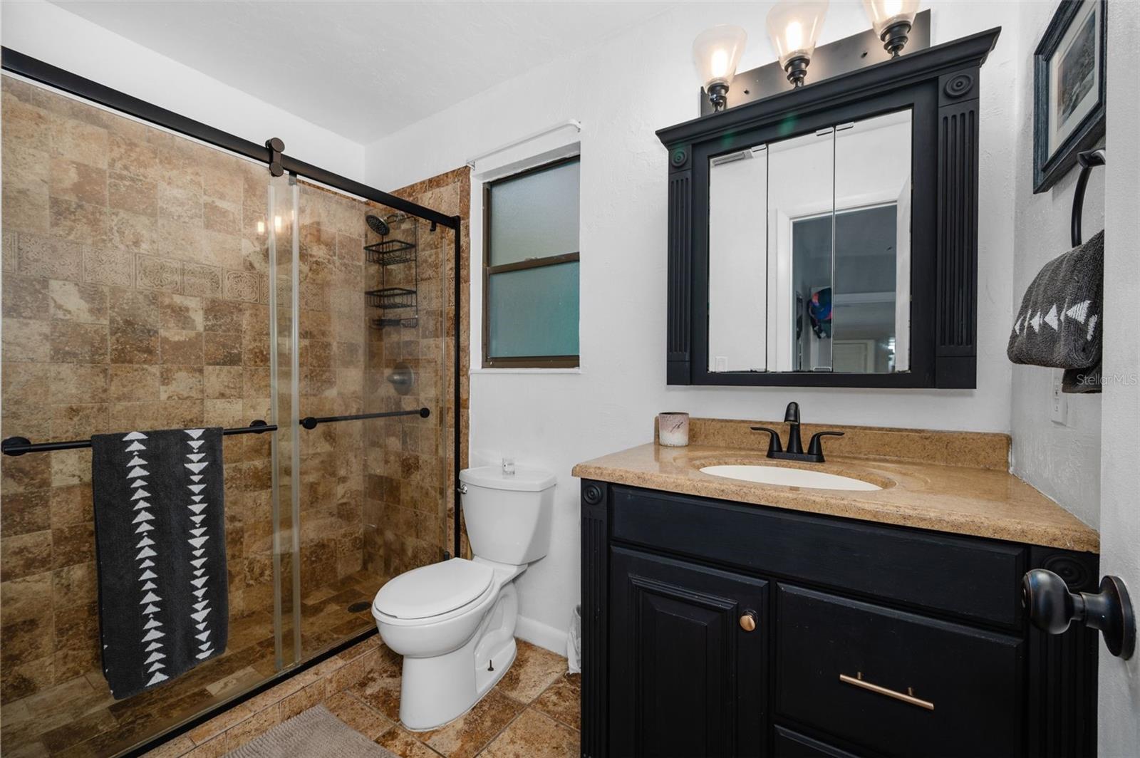 PINE BREEZE - Residential