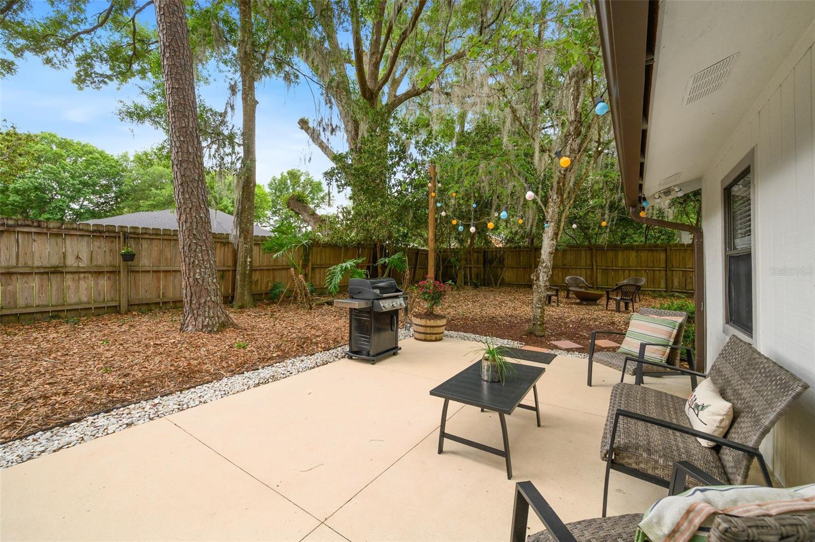 PINE BREEZE - Residential