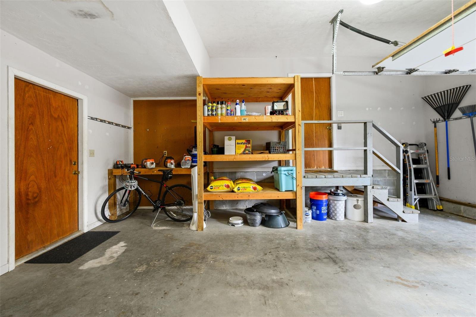 PINE BREEZE - Residential