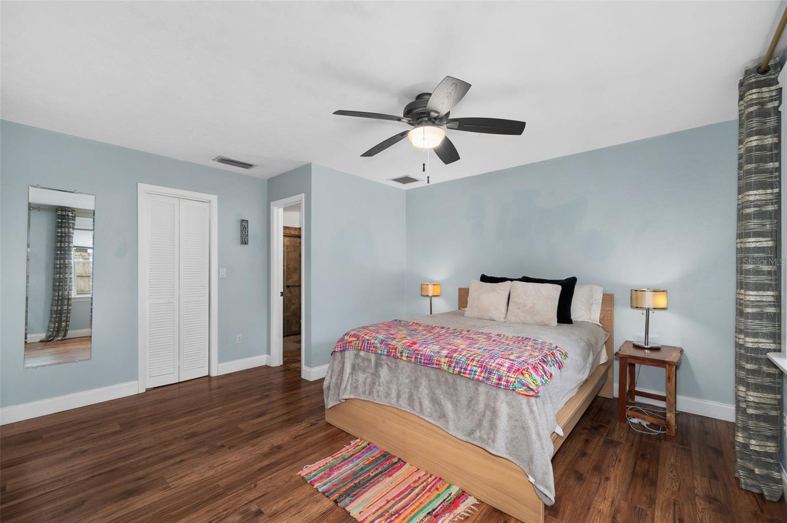 PINE BREEZE - Residential