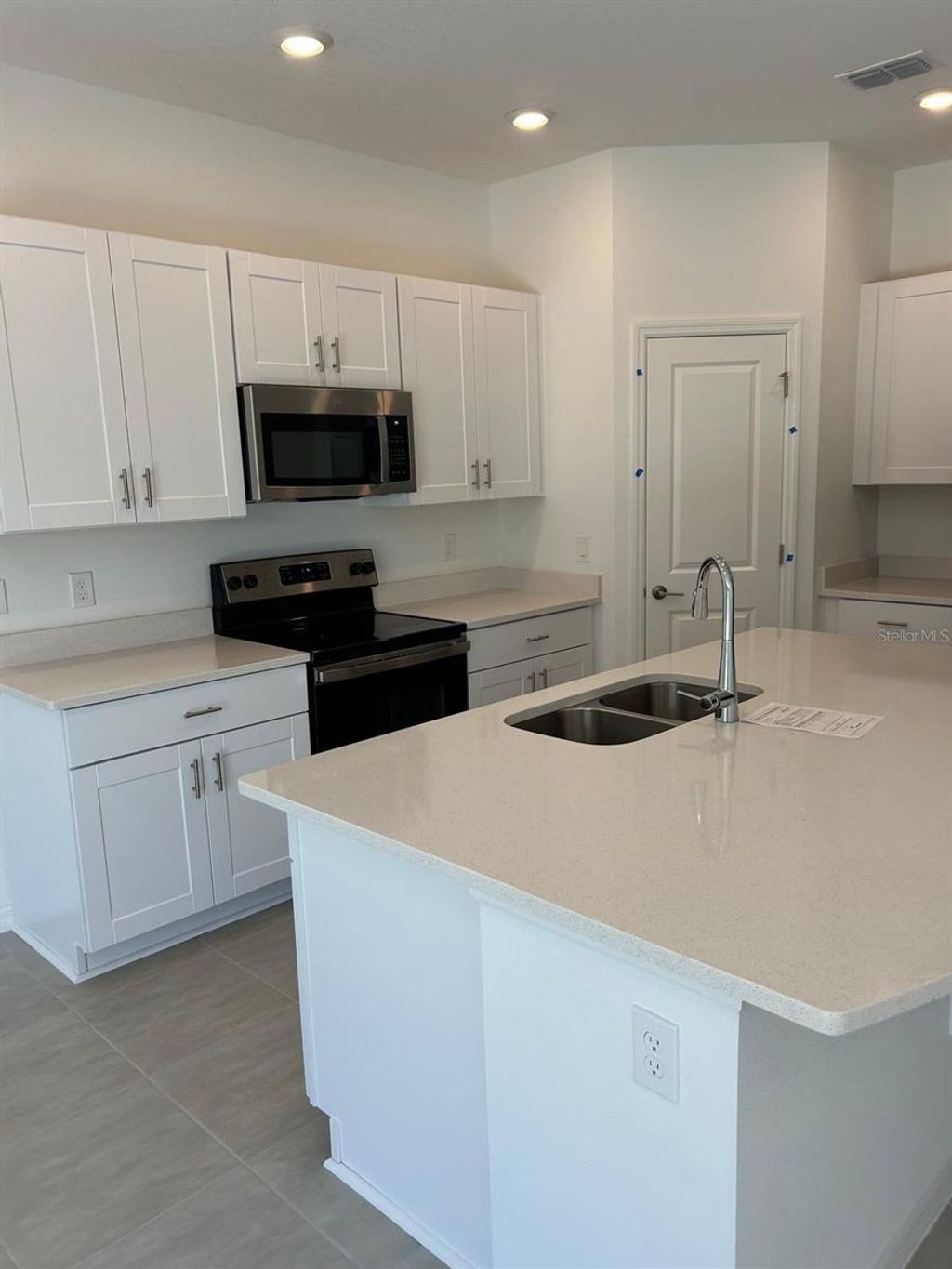 Photo of 4901 Revolutionary Way, Saint Cloud, FL 34769 (MLS # S5142332)