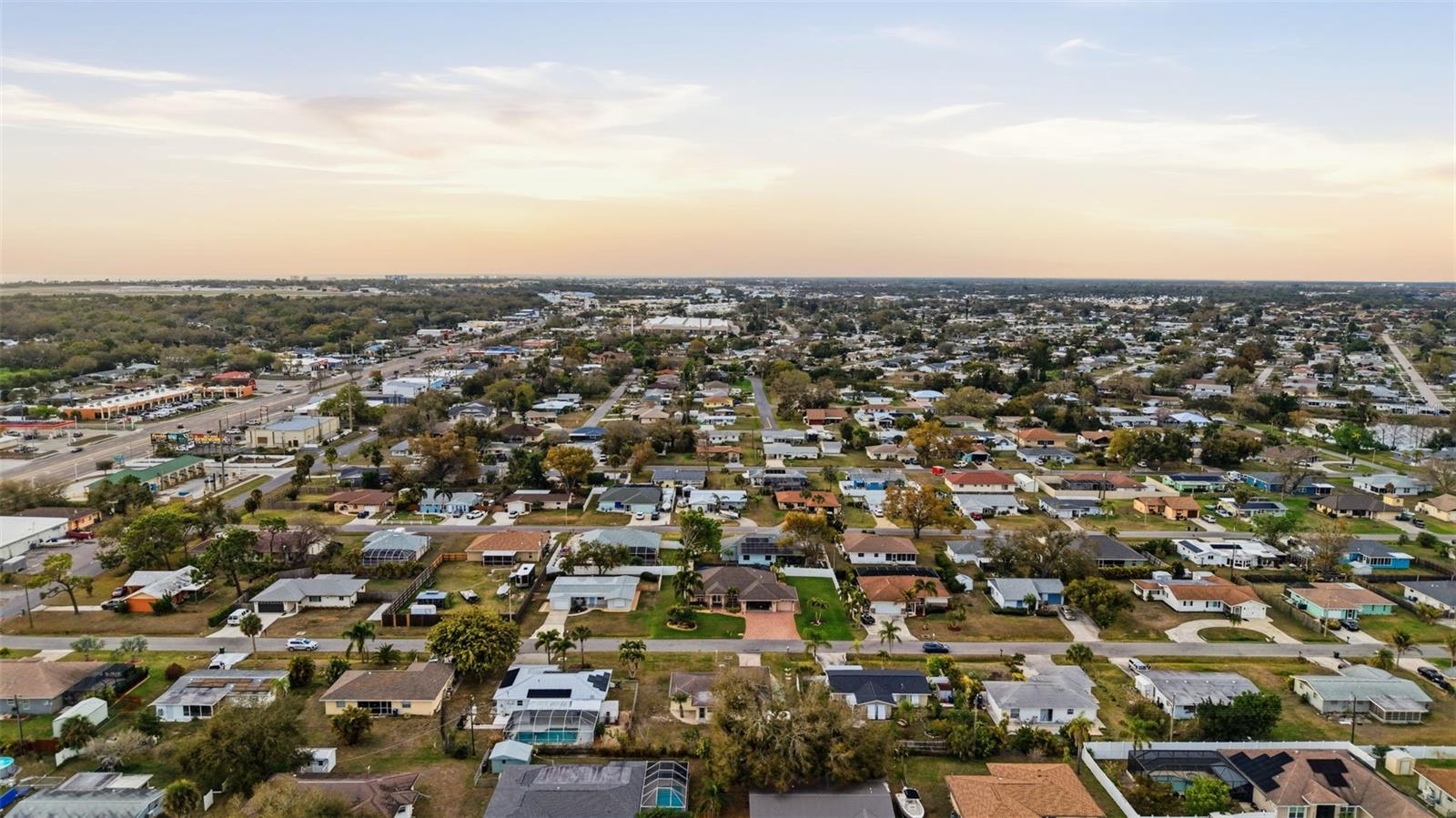 SOUTH VENICE - Residential