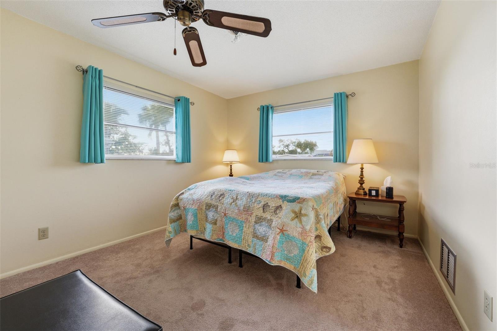 SOUTH VENICE - Residential