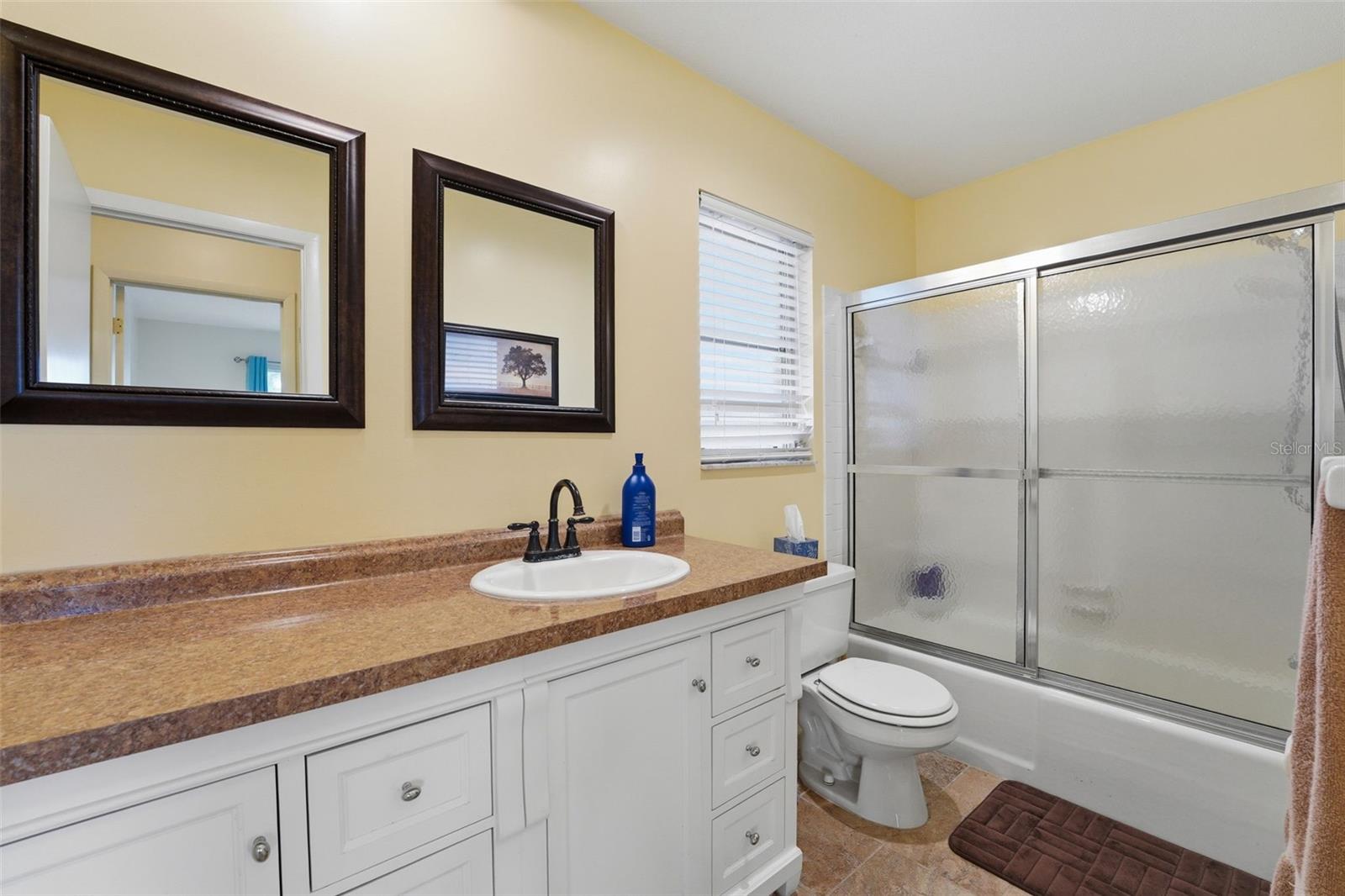 SOUTH VENICE - Residential