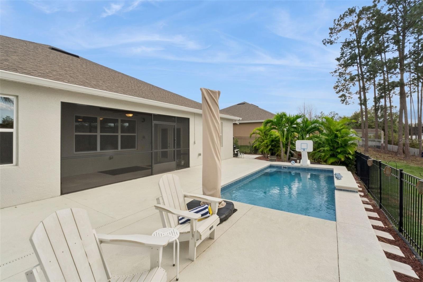 LAKE GLEASON RESERVE - Residential