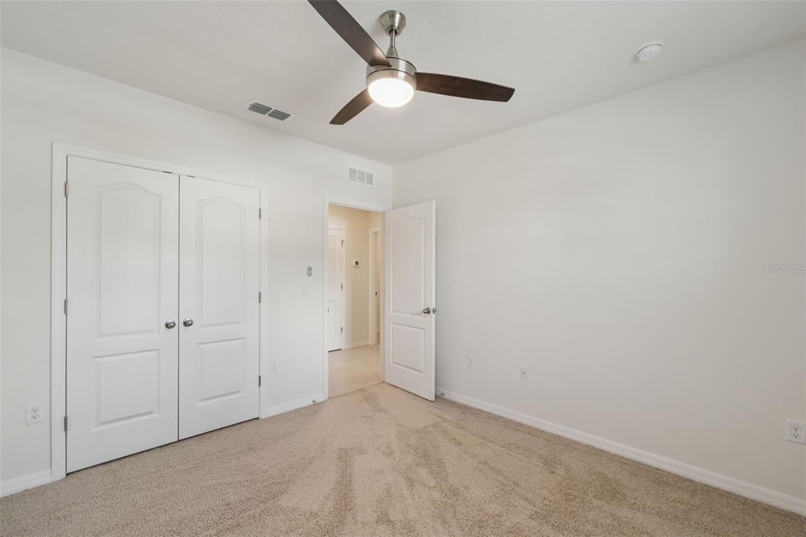 LAKE GLEASON RESERVE - Residential