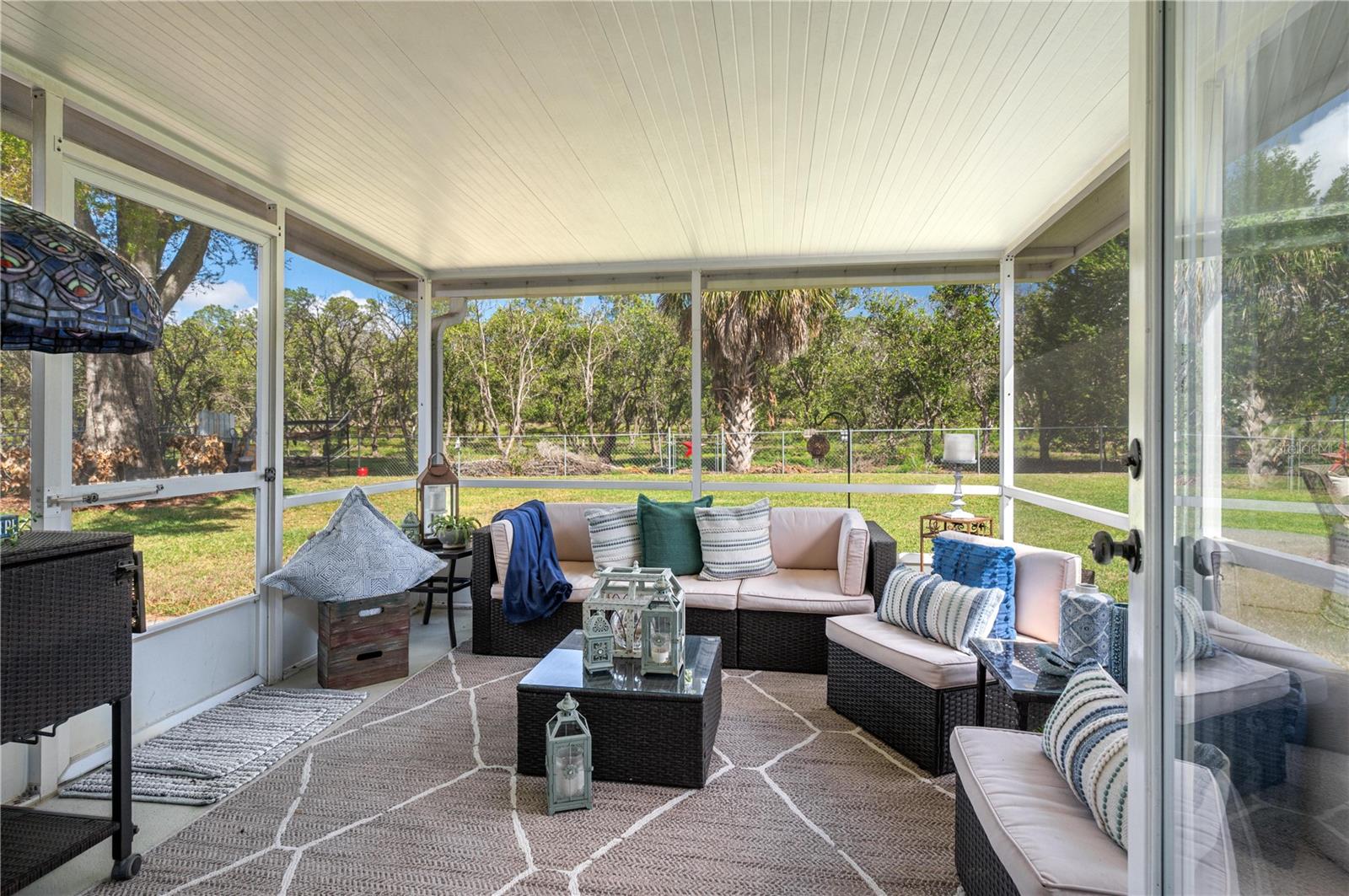 ARIETTA PALMS - Residential