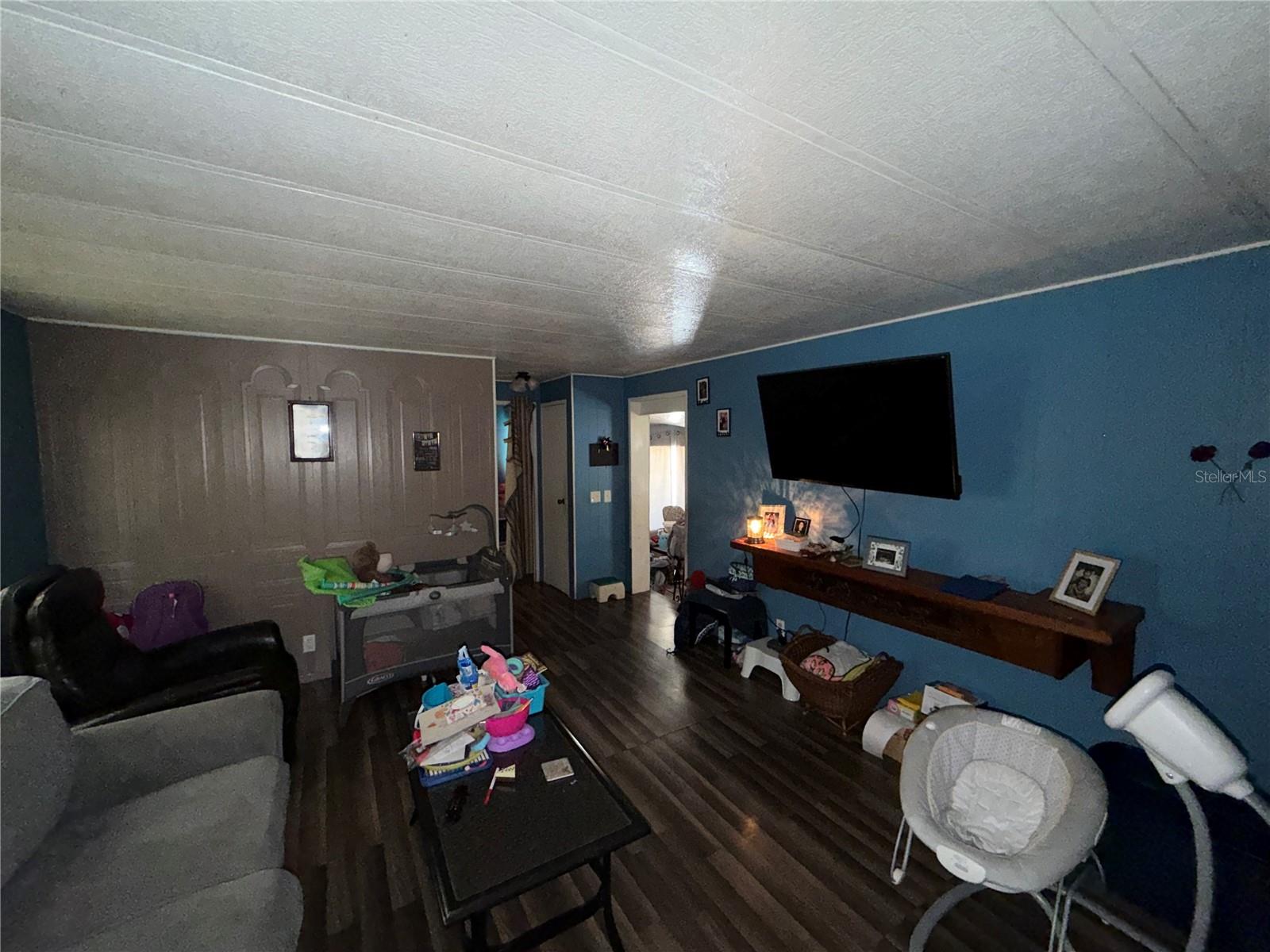 EAST GATE MOBILE ESTATES UNIT - Residential