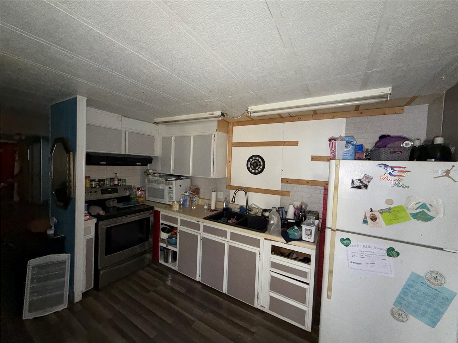 EAST GATE MOBILE ESTATES UNIT - Residential