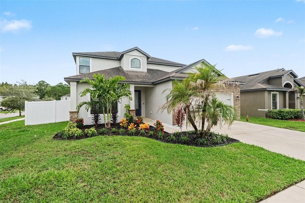 Photo of 11831 Winterset Cove Drive, Riverview, FL 33579 (MLS # TB8544863)