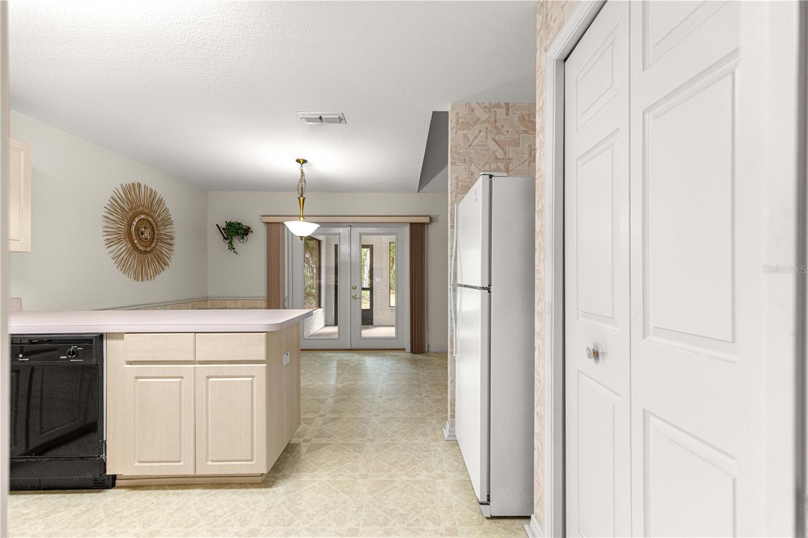 COUNTRYSIDE ESTATE - Residential