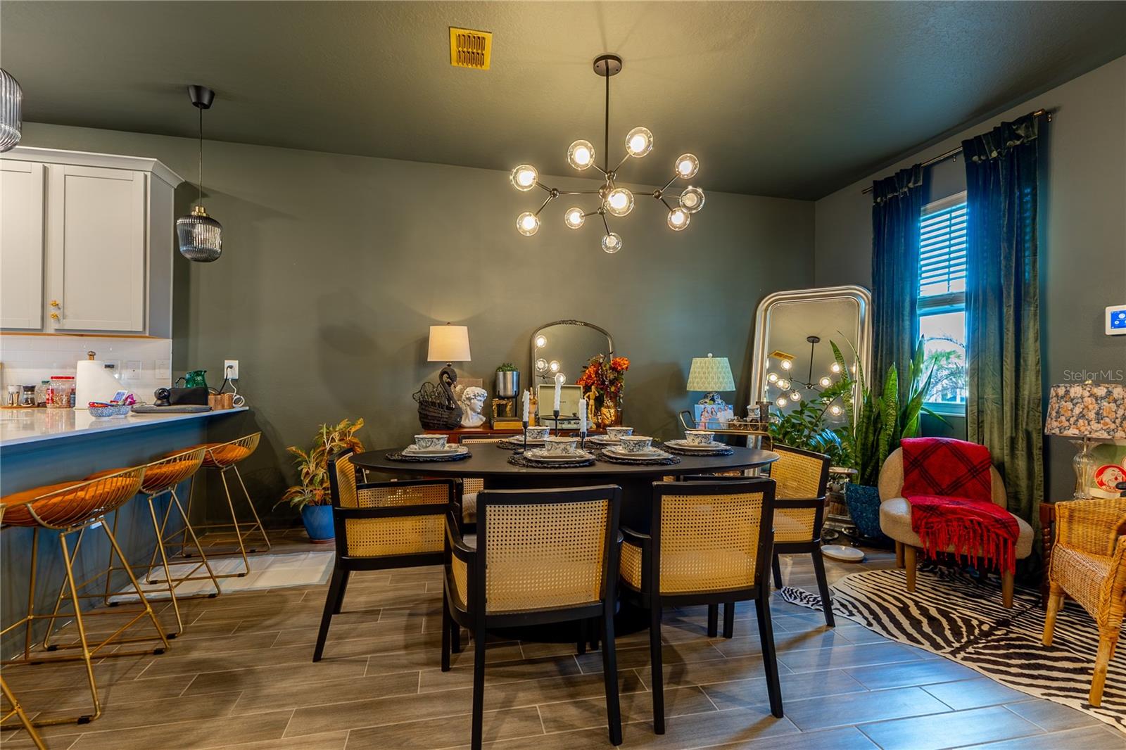 Casas a venda 3 - Jen Dantas 1872 TOHOQUA BOULEVARD