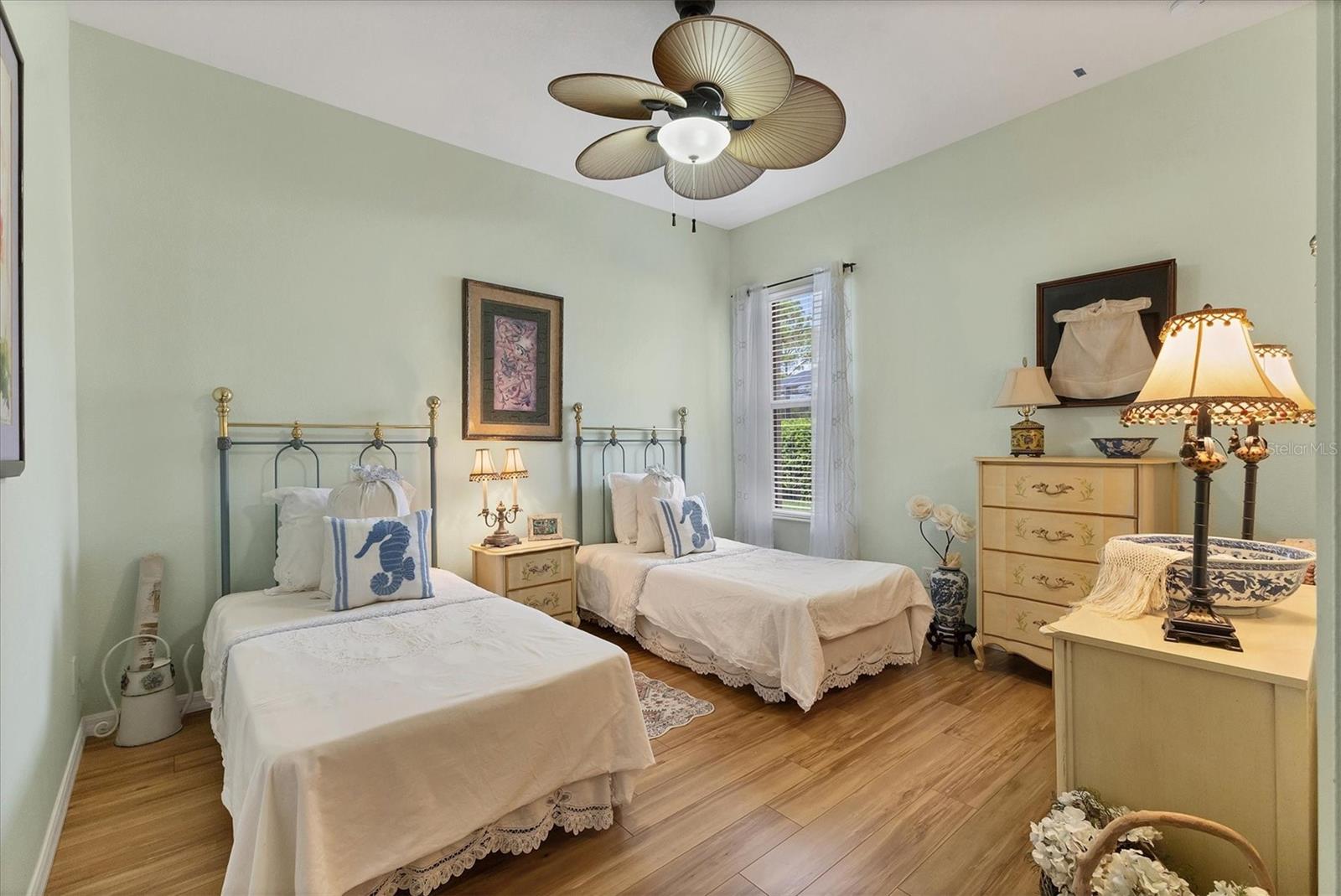 HERON CREEK - Residential