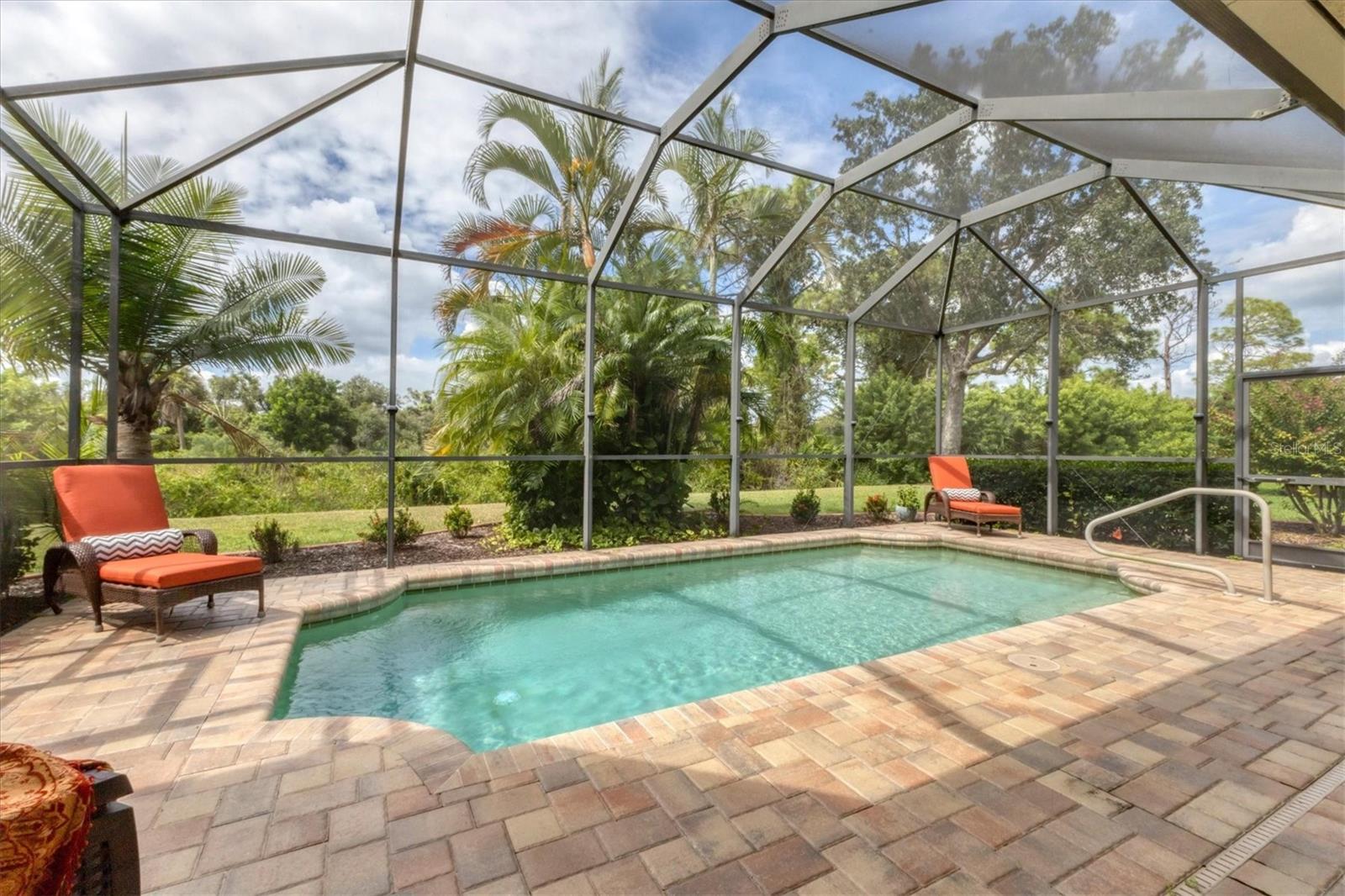 HERON CREEK - Residential