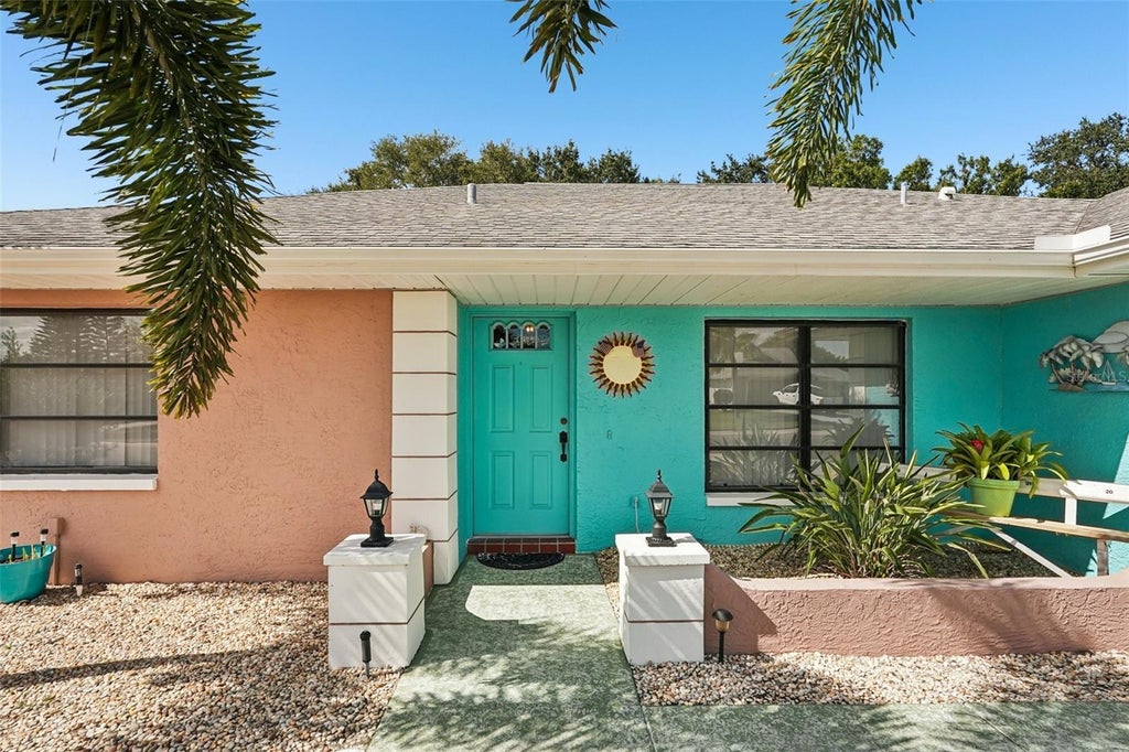 Photo of 1805 New Bedford Drive, Sun City Center, FL 33573 (MLS # TB8556237)