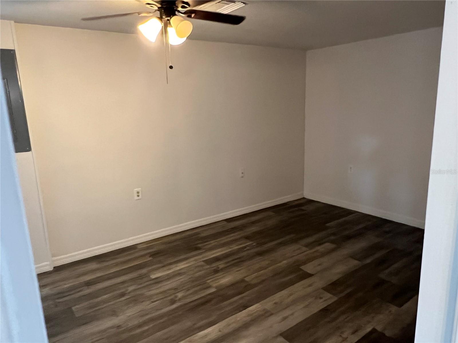 BEACON WOODS VILLAGE - Residential