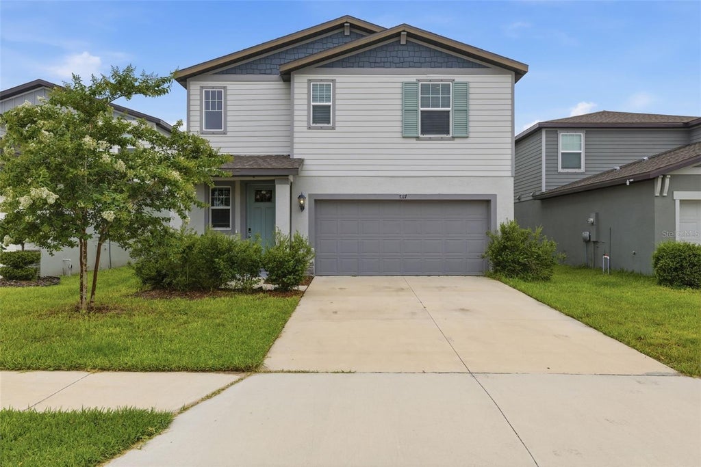 Photo of 7117 Boggy Creek Place, Parrish, FL 34219 (MLS # TB8544383)
