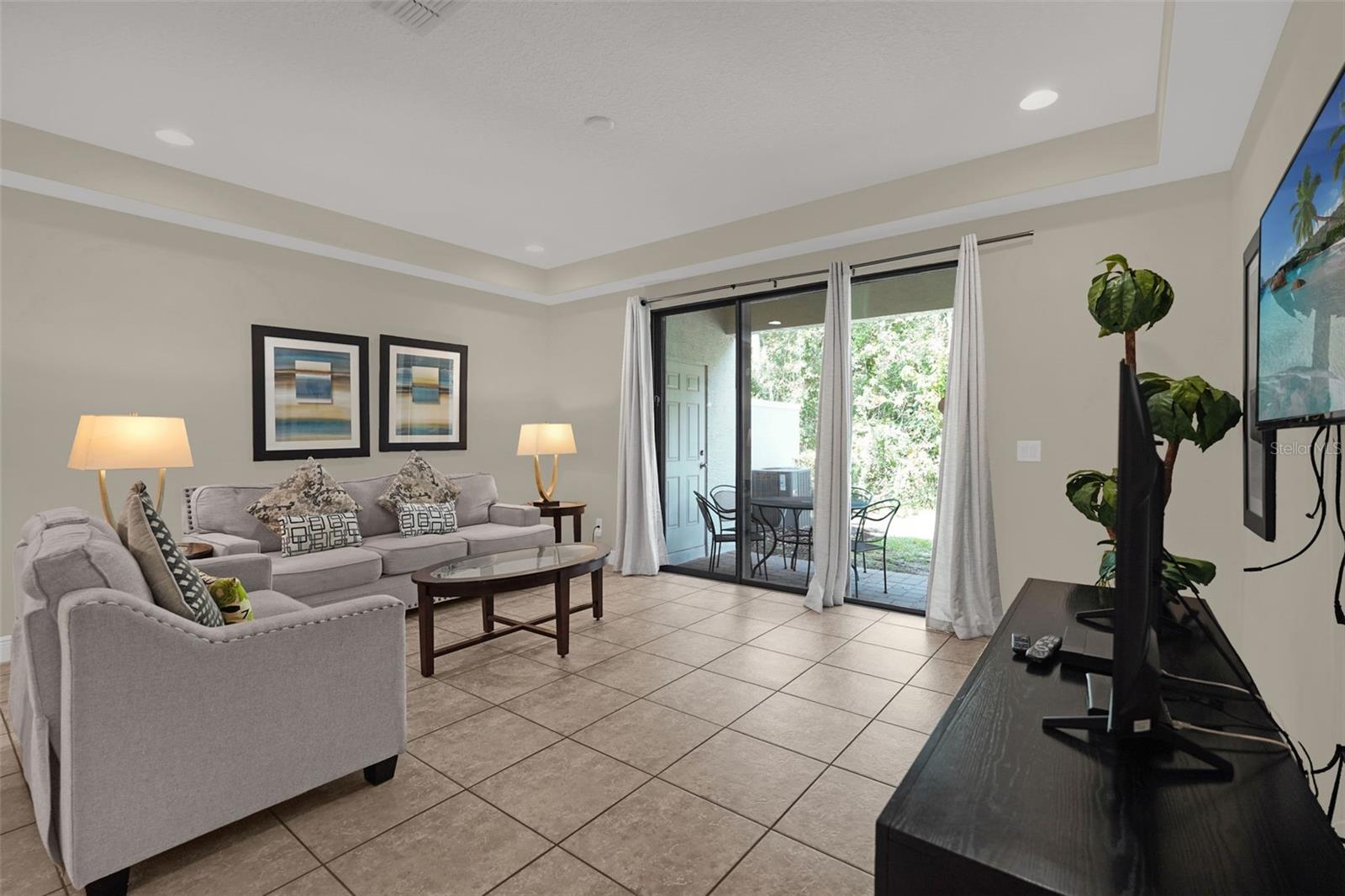 8095 BROOKSVILLE DRIVE