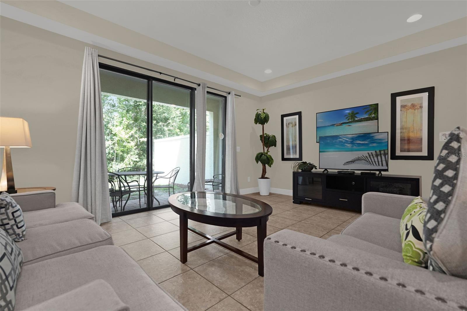 8095 BROOKSVILLE DRIVE