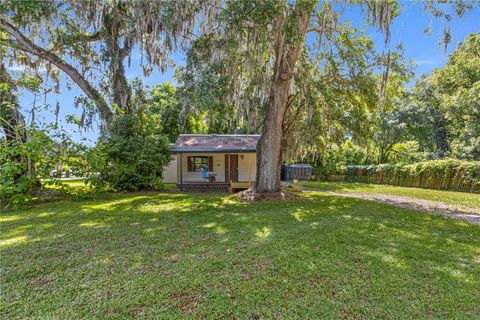 A home in BELLEVIEW