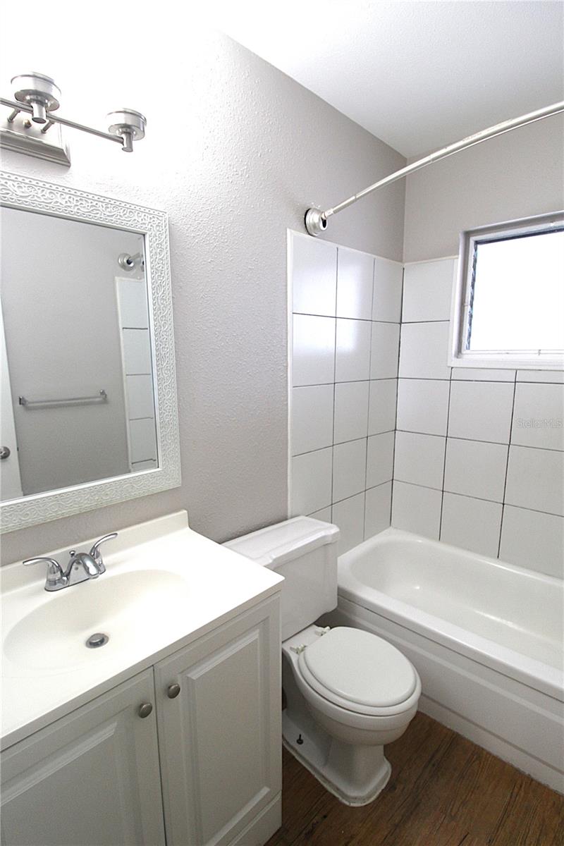 SOUTH GATE - Residential Lease