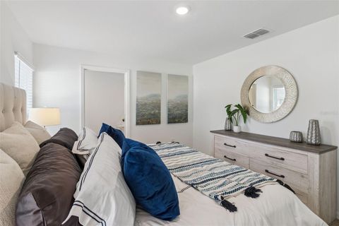 Tiny photo for 219 Skyfield Court, Lady Lake, FL 32159 (MLS # O6407098)
