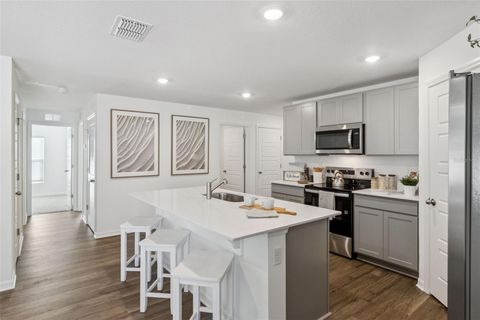 Tiny photo for 219 Skyfield Court, Lady Lake, FL 32159 (MLS # O6407098)