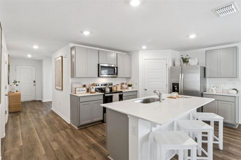Tiny photo for 219 Skyfield Court, Lady Lake, FL 32159 (MLS # O6407098)