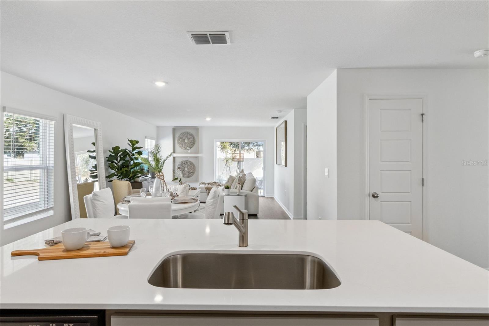 BOULEVARD OAKS - Residential