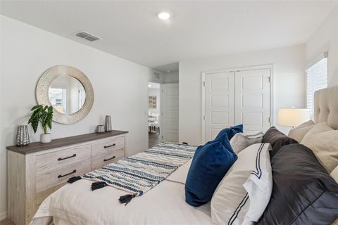 Tiny photo for 219 Skyfield Court, Lady Lake, FL 32159 (MLS # O6407098)