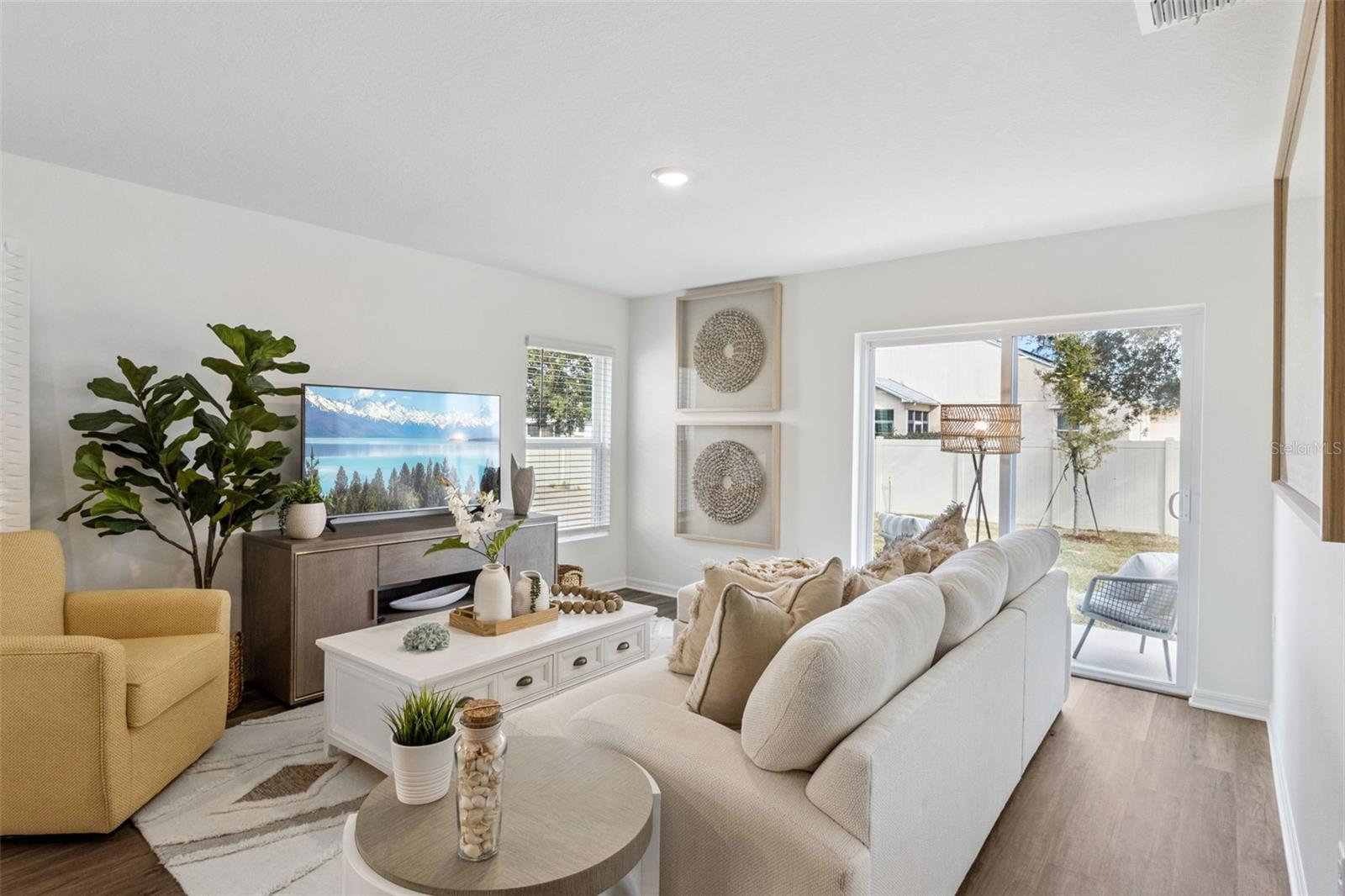 BOULEVARD OAKS - Residential