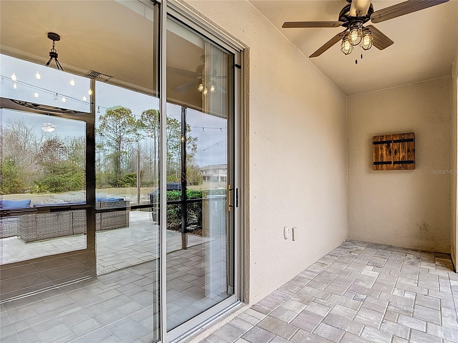 VENTANA TWNHMS AT WATERS EDGE - Residential