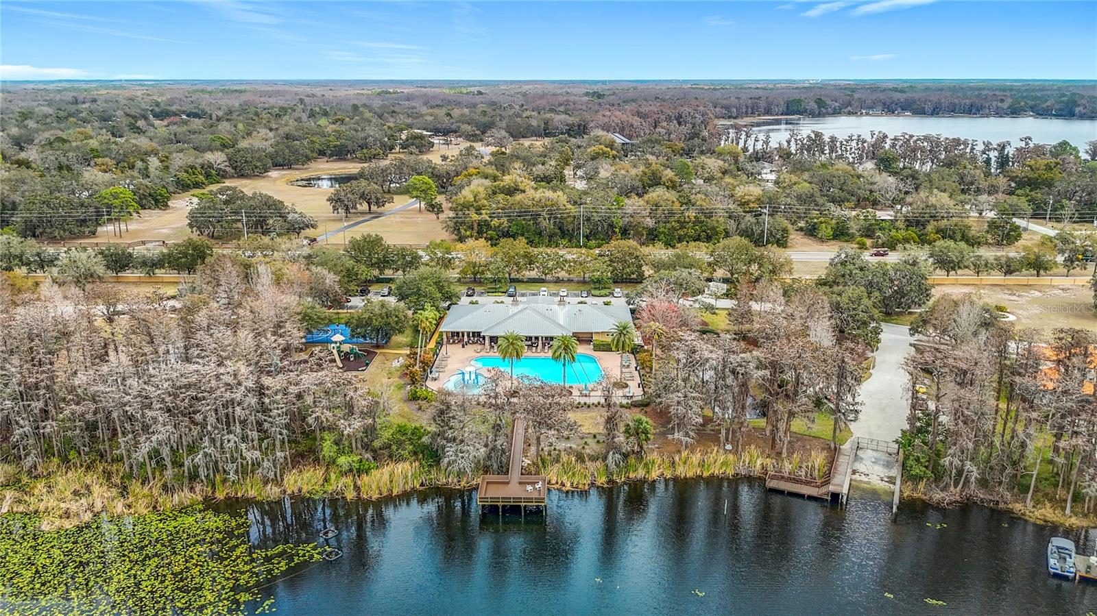 VENTANA TWNHMS AT WATERS EDGE - Residential