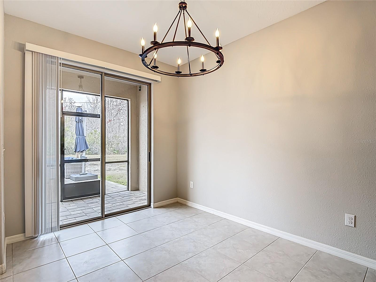 VENTANA TWNHMS AT WATERS EDGE - Residential