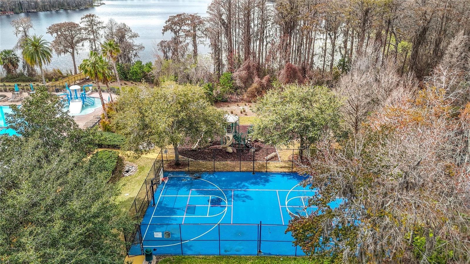 VENTANA TWNHMS AT WATERS EDGE - Residential