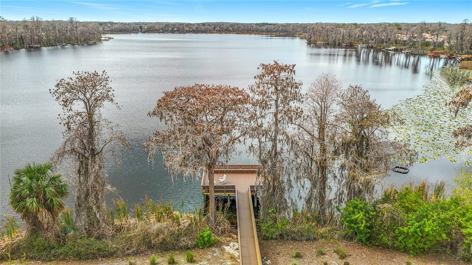 VENTANA TWNHMS AT WATERS EDGE - Residential