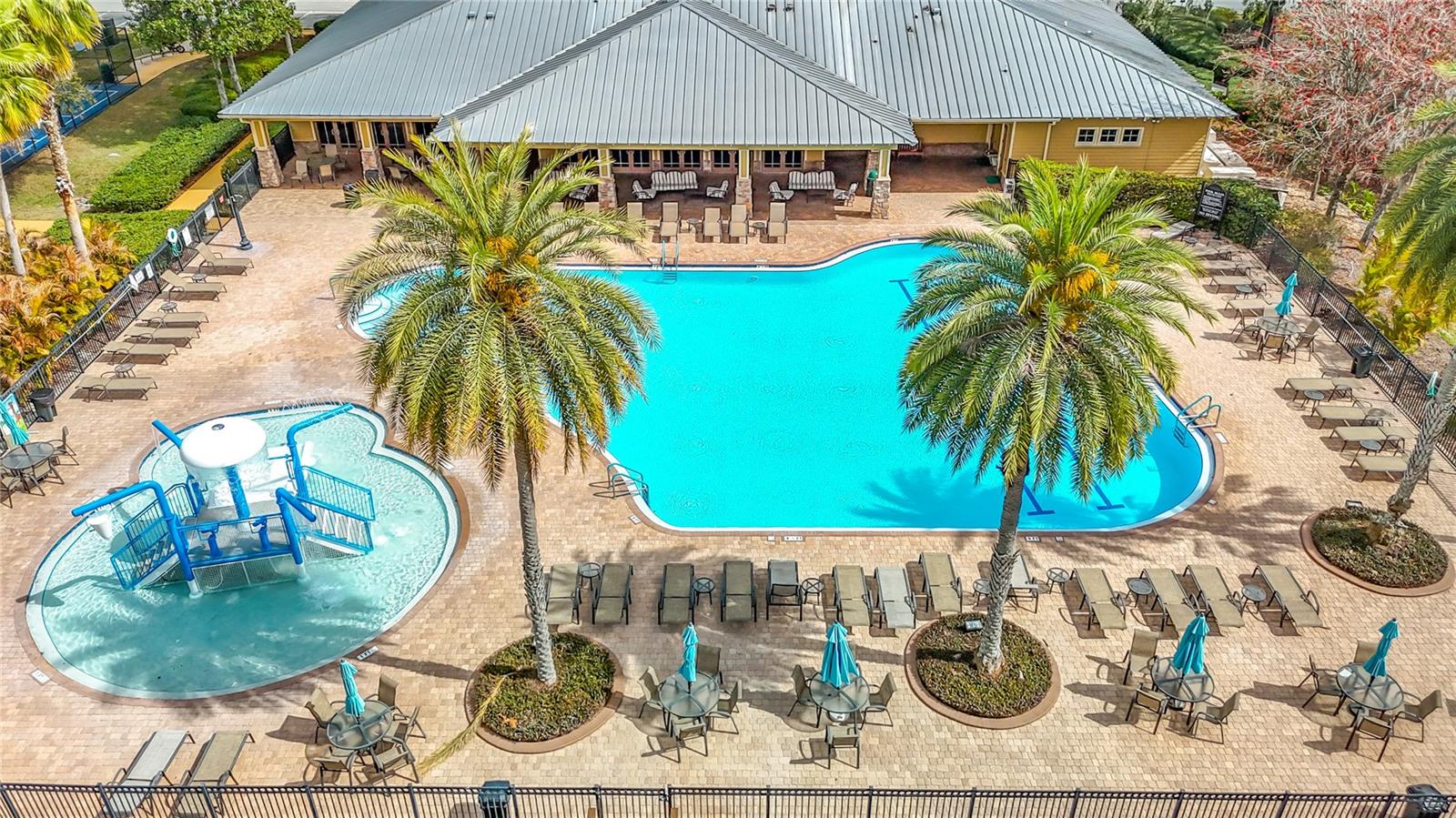 VENTANA TWNHMS AT WATERS EDGE - Residential