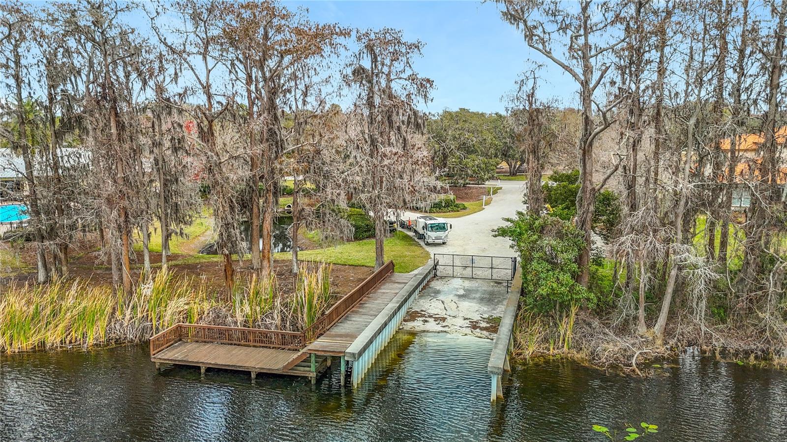 VENTANA TWNHMS AT WATERS EDGE - Residential