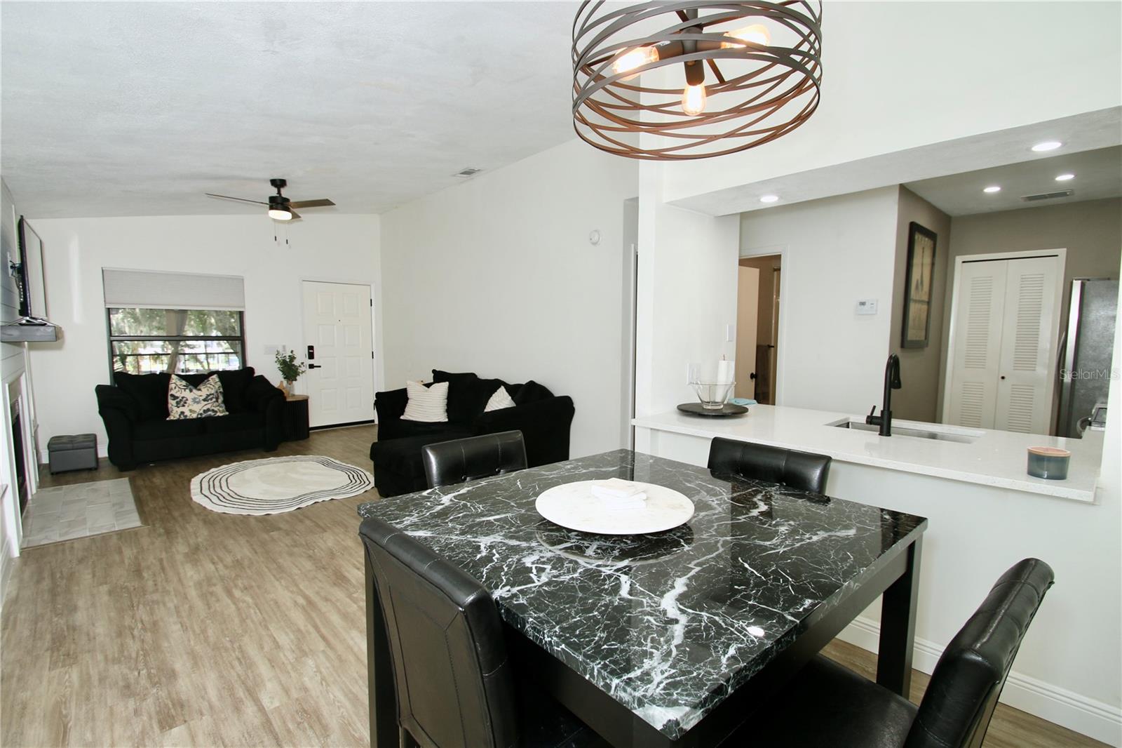 Photo 3 of 26 of 1507 NORTHLAKE DRIVE 1507 condo