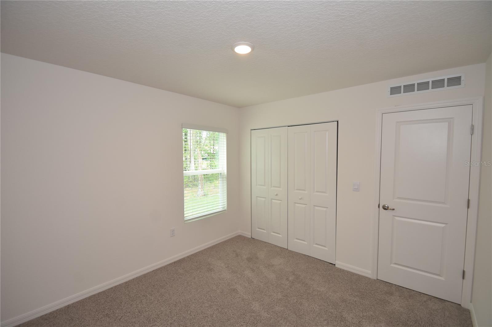QUAIL HOLLOW - Residential Lease